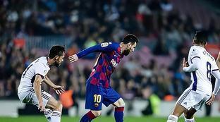 超表现不如 超表现不如